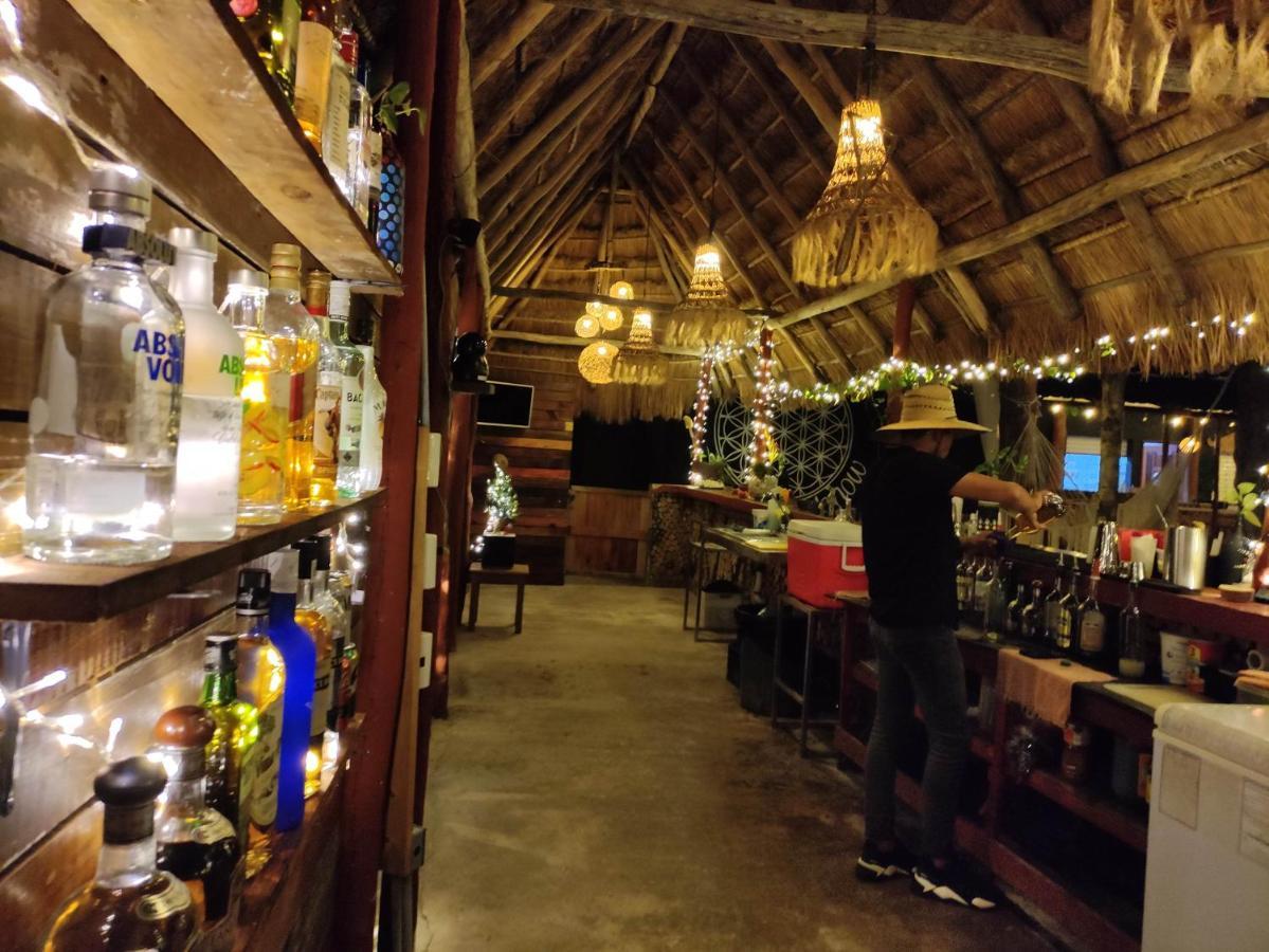 The All Inclusive Hostel - Food, Drinks And Transportation To The Beach And Cenotes Tulum Exterior foto