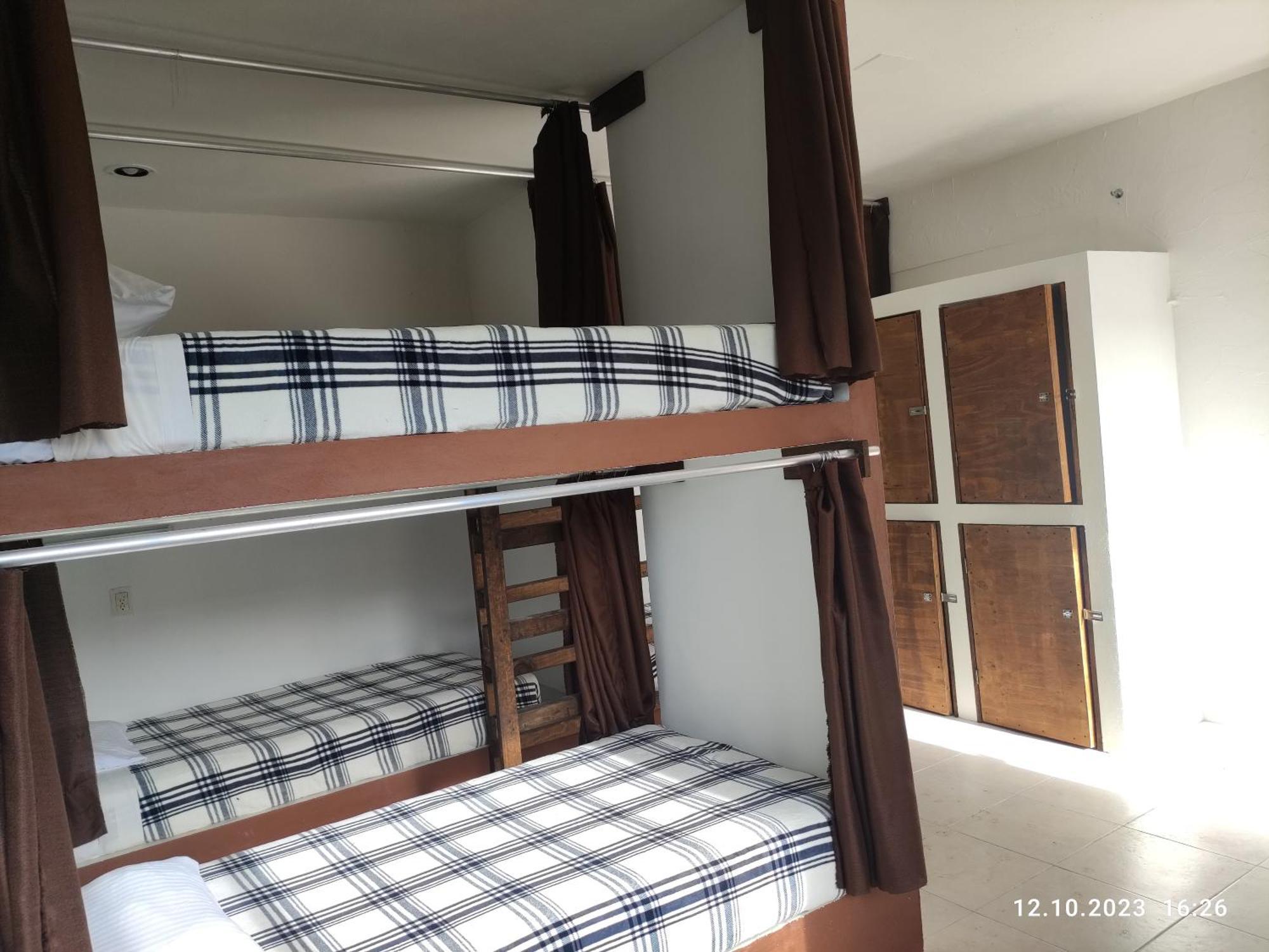 The All Inclusive Hostel - Food, Drinks And Transportation To The Beach And Cenotes Tulum Quarto foto